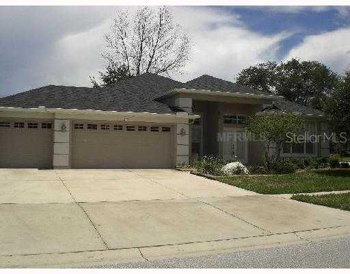 223 Ronja Ln., Valrico, FL 33594