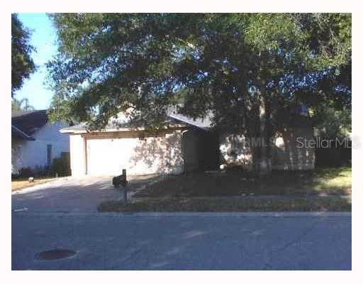 1536 Gunsmith Dr., Lutz, FL 33559