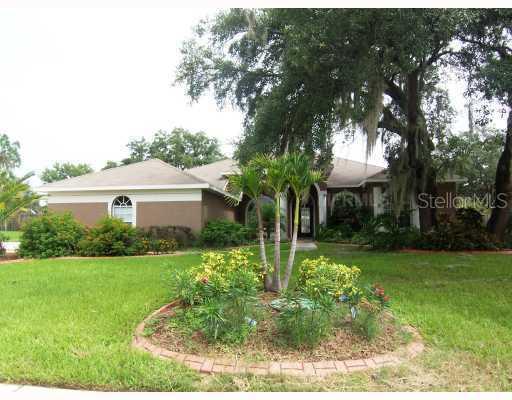 10001 Country Carriage Cir., Riverview, FL 33569