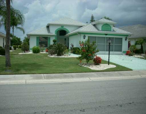 214 Linger Ln. #22, Sun City Center, FL 33573