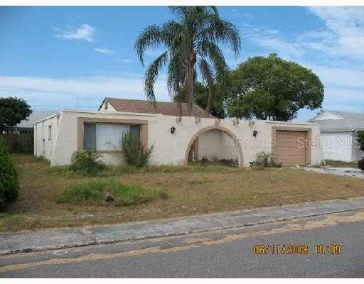 3212 Honeymoon Ln., Holiday, FL 34691