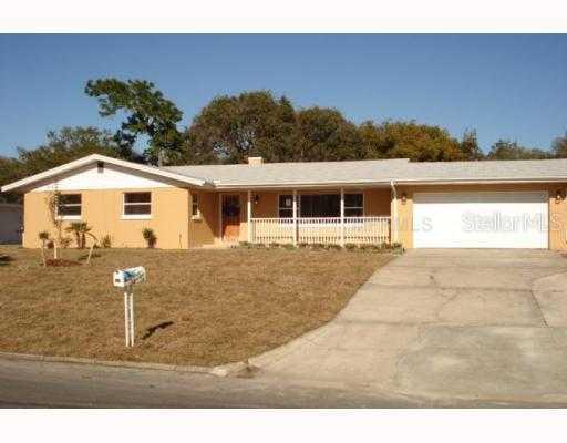 320 Lake Bonny Dr., Lakeland, FL 33801