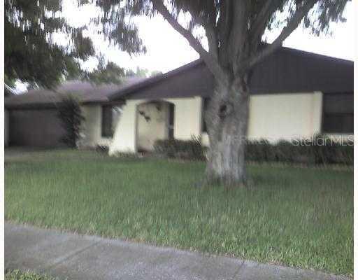 722 Green Cove Dr., Brandon, FL 33510