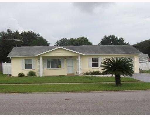 7338 Landover Dr., Zephyrhills, FL 33540
