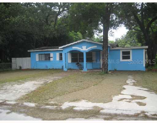 2902 E Howell St., Tampa, FL 33610