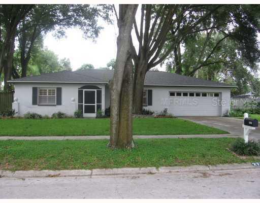 2701 Greenmoor Pl., Tampa, FL 33618