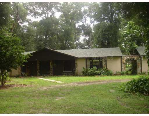 206 S Taylor Rd., Seffner, FL 33584
