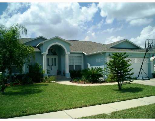 1615 Crazy Horse Dr., Lutz, FL 33559