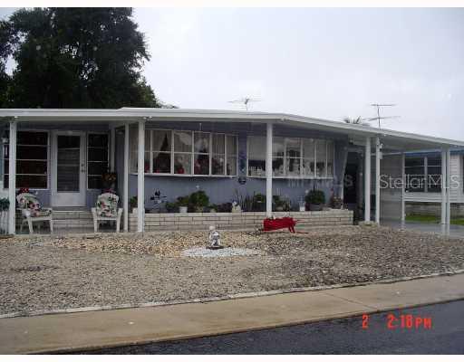 38502 Willoughby Dr., Zephyrhills, FL 33540