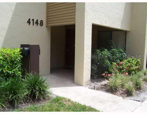 4148 Pinelake Ln. #102, Tampa, FL 33618