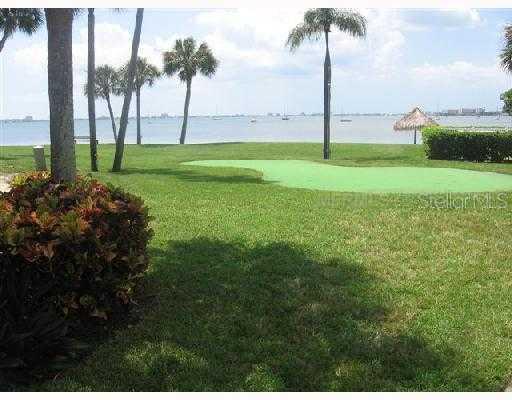 3640 42nd Way #G, St. Petersburg, FL 33711