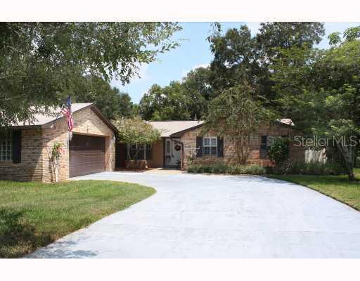 17301 Minnie Pl., Lutz, FL 33549