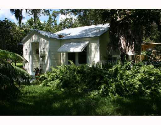 338 Bay St., Ozona, FL 34683