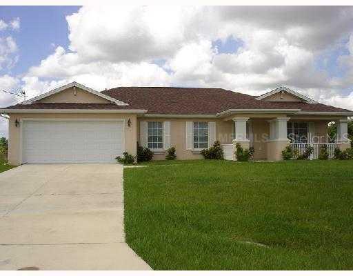 520 Chamonix Ave., Lehigh Acres, FL 33974