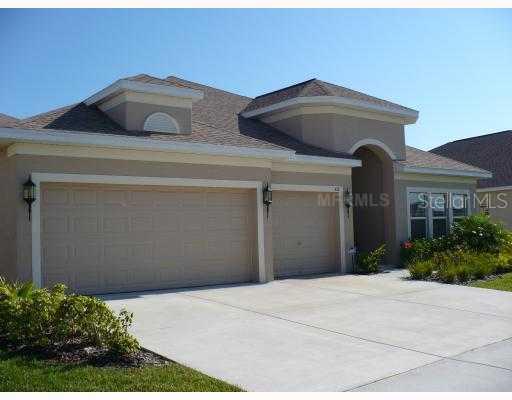 413 York Dale Dr., Ruskin, FL 33570