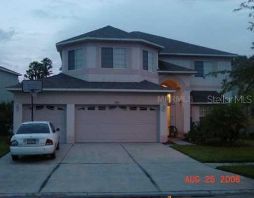 18126 Sandy Pointe Dr., Tampa, FL 33647