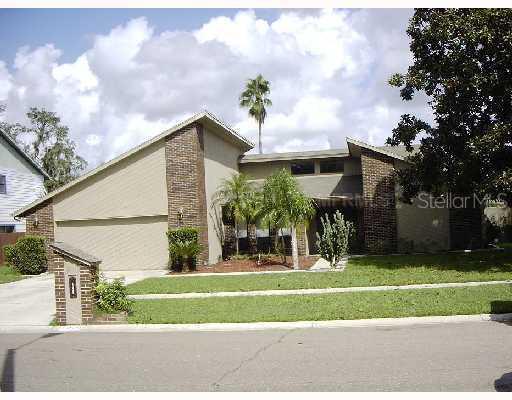 1229 Rainbrook Creek, Valrico, FL 33594