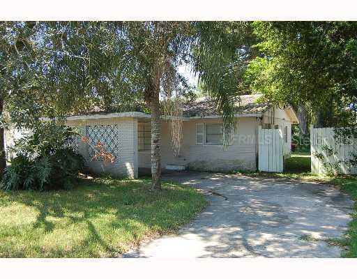 406 S Oakwood Ave., Brandon, FL 33511