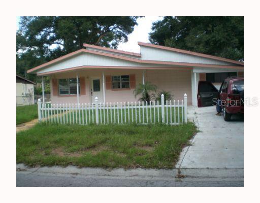 1106 Briarwood Rd., Brandon, FL 33511