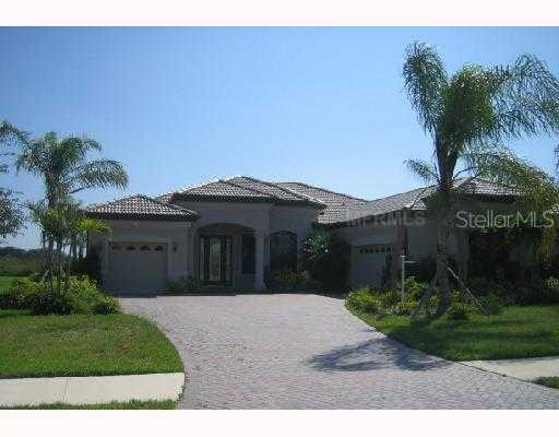 615 Country Meadows Way, Bradenton, FL 34212