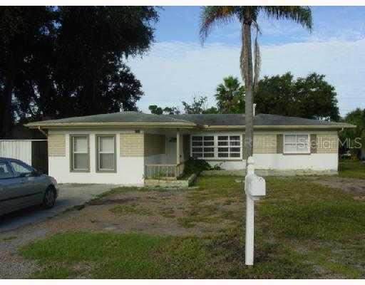 1921 Hacienda Way, Holiday, FL 34690