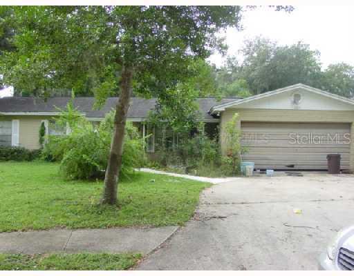 207 Kings Row, Seffner, FL 33584