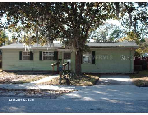 409 Walter Dr., Plant City, FL 33563