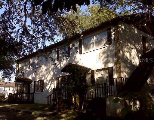 3819 Riverhills Dr., Tampa, FL 33619