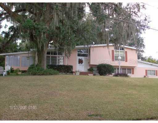 3611 River Grove Dr., Tampa, FL 33610