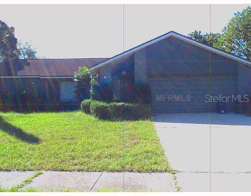 601 Hickory Lake Dr., Brandon, FL 33511