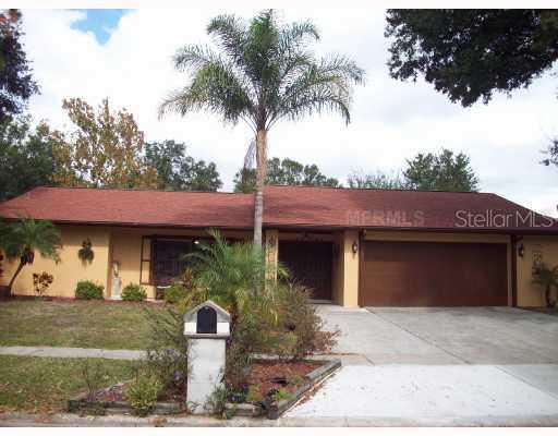 628 Shady Nook Dr., Brandon, FL 33511