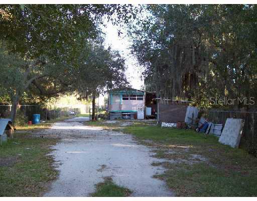 18664 S Us Highway 301, Wimauma, FL 33598