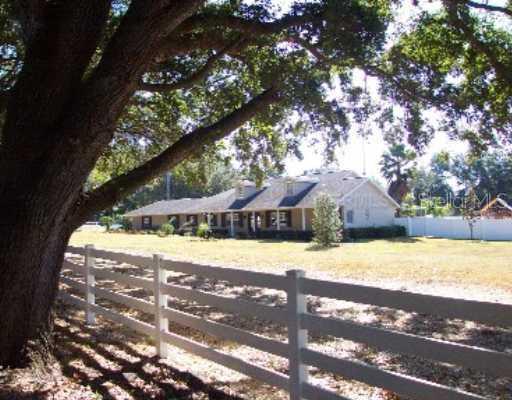 2821 Crosby Rd., Valrico, FL 33594