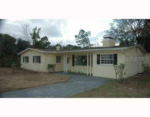 711 Crenshaw Lake Rd., Lutz, FL 33548