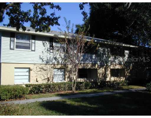 205 Red Maple Pl., Brandon, FL 33510