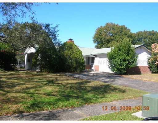 914 Essex Rd., Brandon, FL 33510