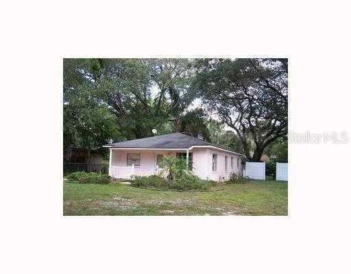 2515 W Powhatan Ave., Tampa, FL 33614