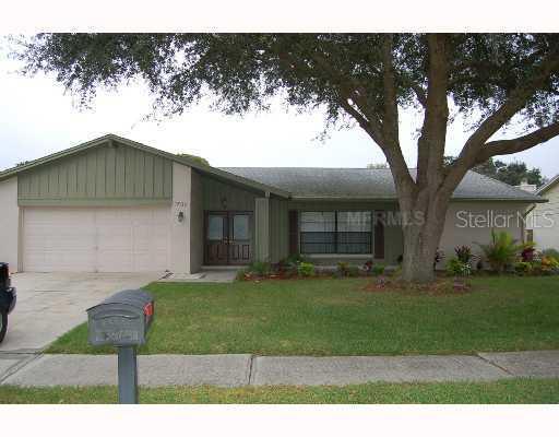 3912 Kristin Pl., Valrico, FL 33596