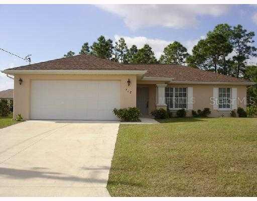 742 Fuller Ave., Lehigh Acres, FL 33974