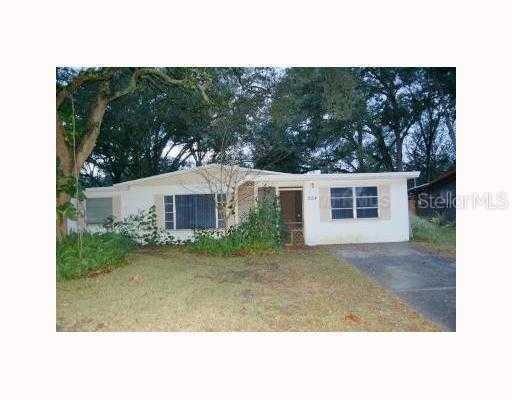 924 Skyview Dr., Brandon, FL 33510