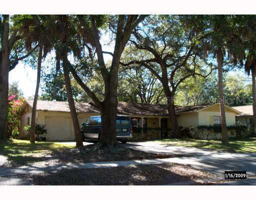 8010 Fountain Ave., Tampa, FL 33615
