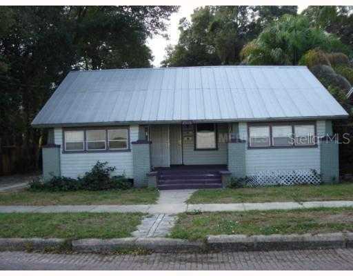 2816 N Elmore Ave., Tampa, FL 33602
