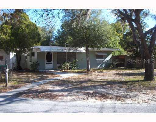 400 N Levis Ave., Tarpon Springs, FL 34689