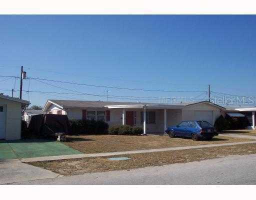 2054 Maureen Dr., Holiday, FL 34690