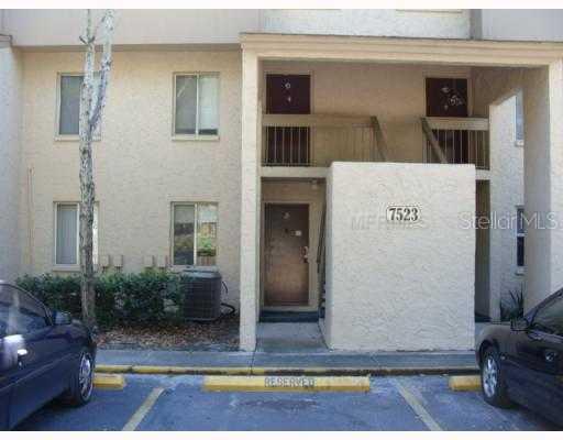 7523 Pitch Pine Cir. #179, Tampa, FL 33617