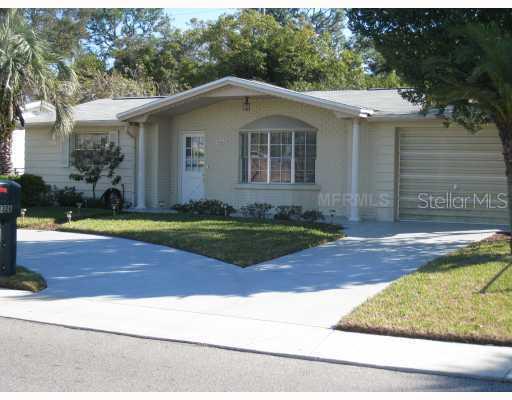 3326 Beacon Square Dr., Holiday, FL 34691