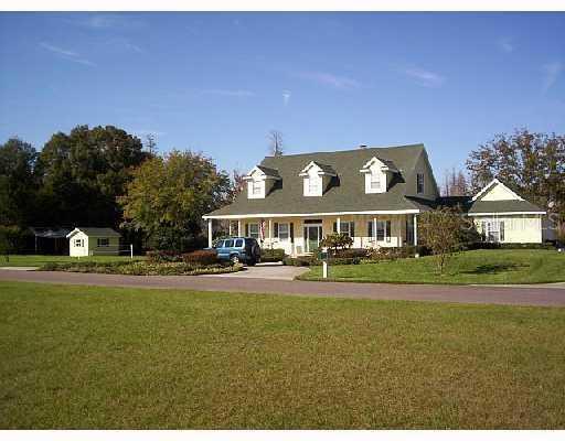 518 Cullaro Ln., Lutz, FL 33549