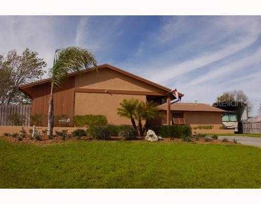 24015 Timberset Ct., Lutz, FL 33559