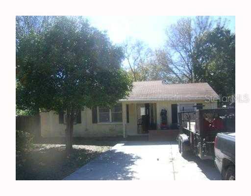 3018 W Van Buren Dr., Tampa, FL 33611