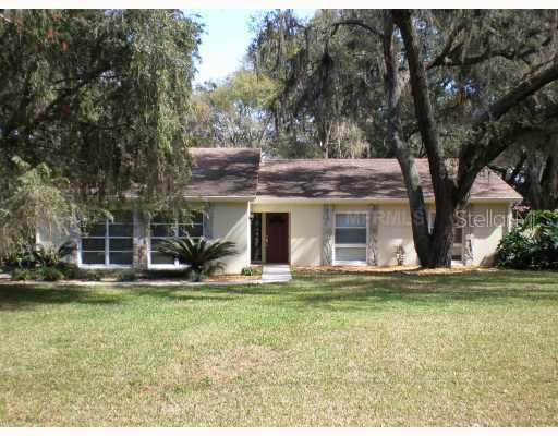117 Phillips Dr., Seffner, FL 33584